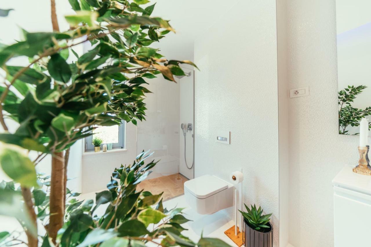 Unique Luxury Designers Apartment Right Next To The Beach Sukošan Εξωτερικό φωτογραφία